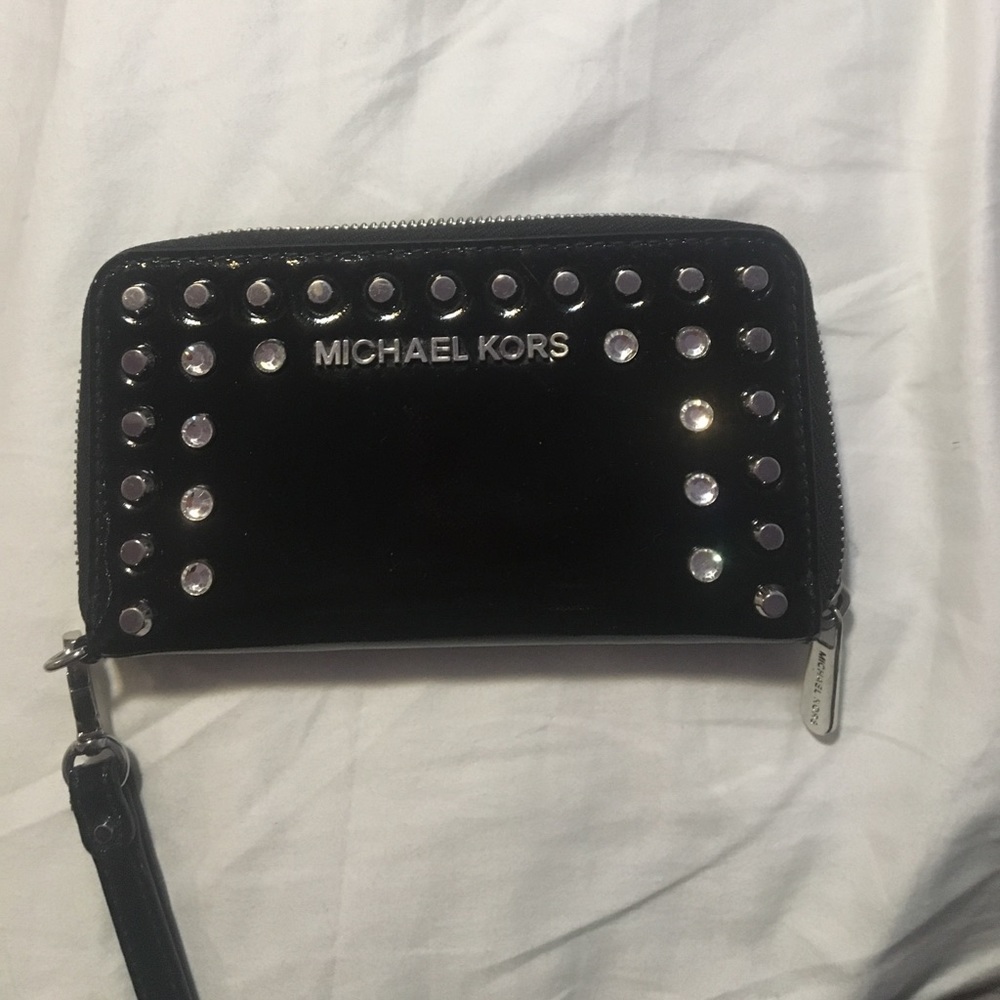 Black Michael Kors wallet